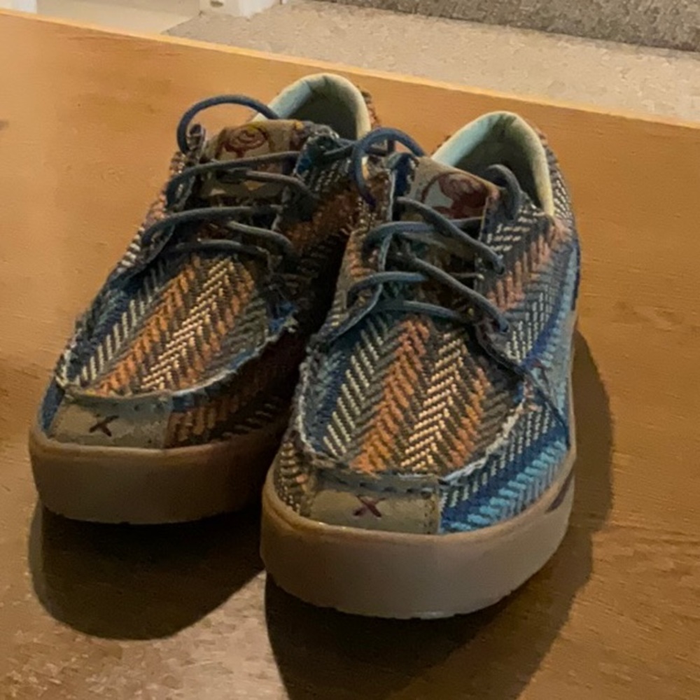 Twisted X Sneakers